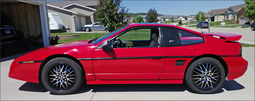 Zach's 1988 Pontiac Fiero GT